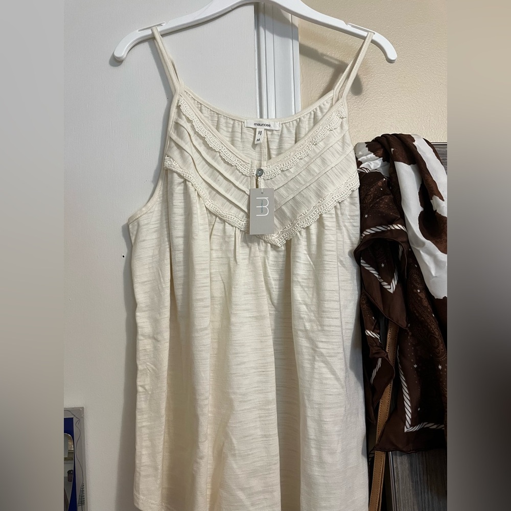 Maurice’s tank top
